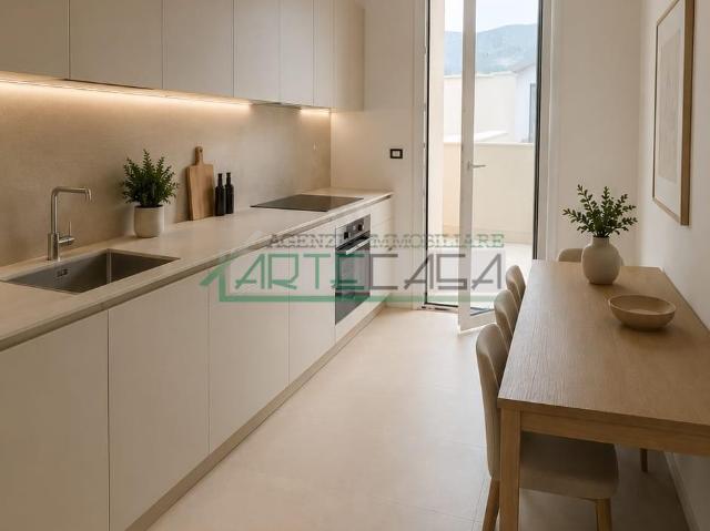 Trilocale con terrazzi a Cascina