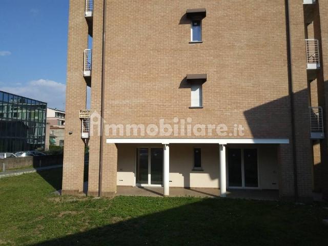 Trilocale corso 25 Aprile 66, Centro, Erba