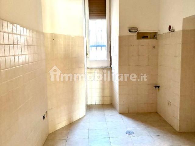 Trilocale corso Giuseppe Garibaldi 110, Centro, Castellammare di Stabia