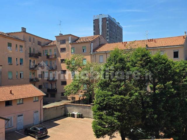 Trilocale corso Giuseppe Garibaldi 35, Sant'Ambrogio San Magno, Legnano
