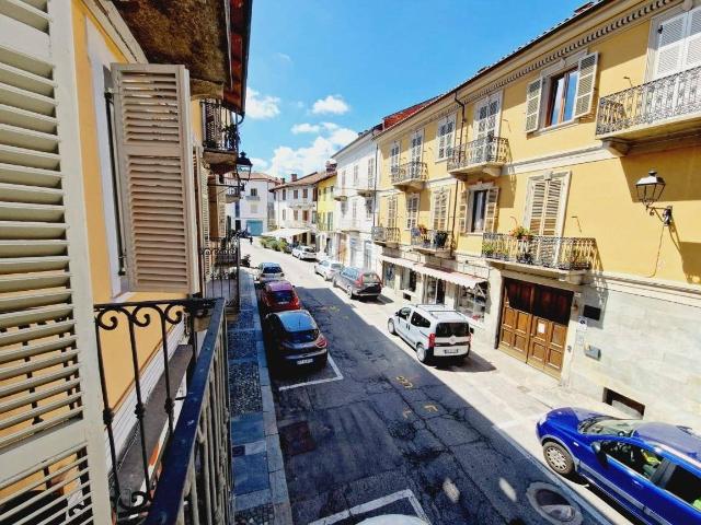 Trilocale corso Italia 18, Centro, Gassino Torinese