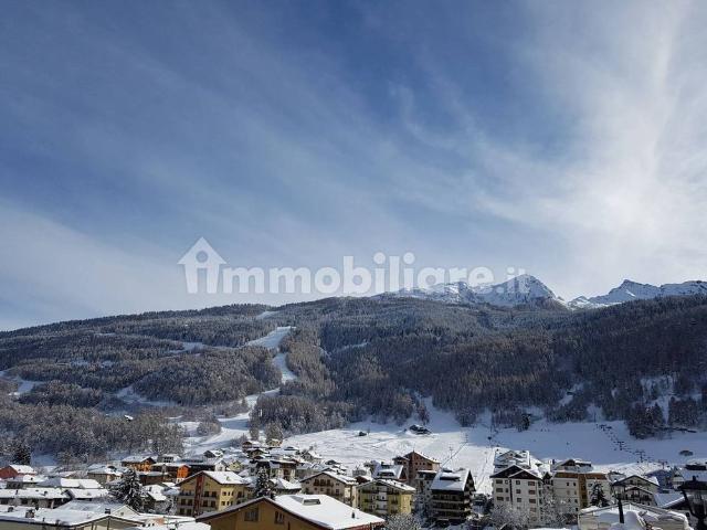Trilocale corso Roma 244, Aprica