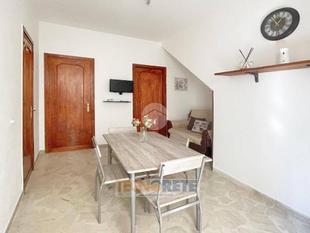 Trilocale Chiasso Bruno 12, Centro, Monreale