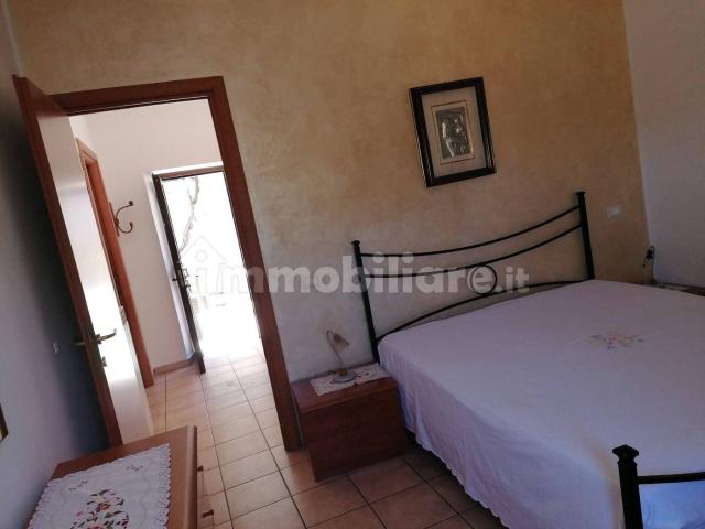 Trilocale Chiusa di via San Rocco 8, Centro, Fabrica di Roma
