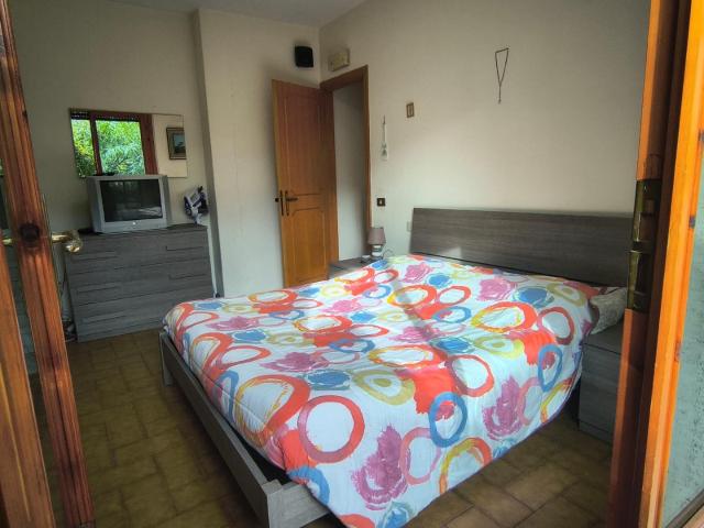 Trilocale arredato in affitto, Camaiore lido di