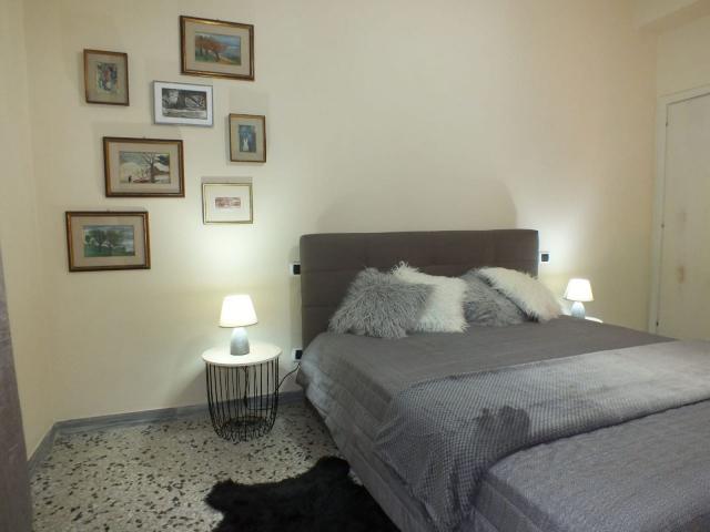 Trilocale arredato in affitto in via d'e pecori, Arezzo
