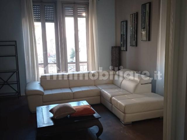 Trilocale buono stato, secondo piano, Ospedale, Alessandria