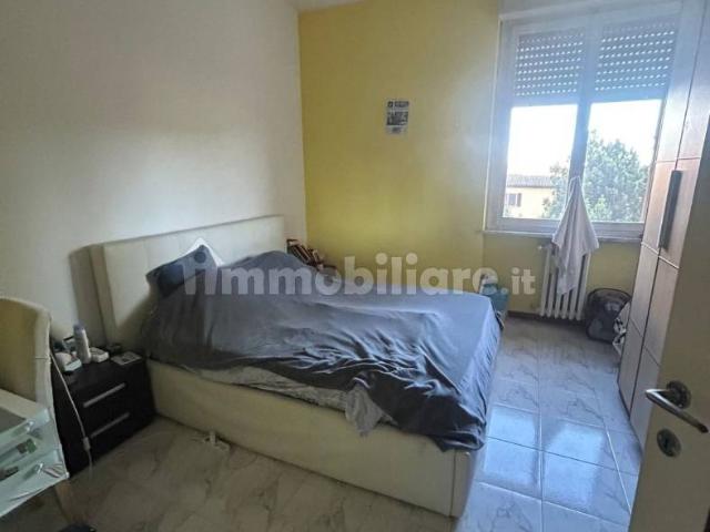 Trilocale buono stato, secondo piano, San Pietro, Pavia