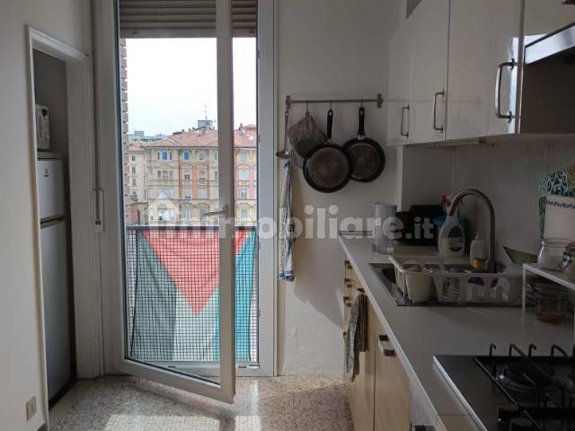 Trilocale buono stato, sesto piano, Irnerio, Bologna