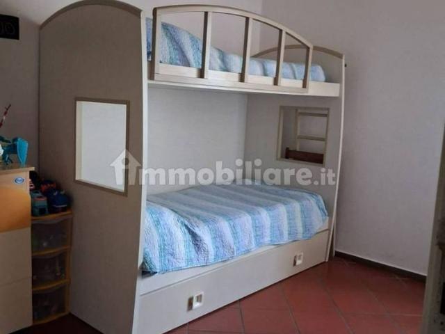 Trilocale buono stato, su più livelli, Gambassi Terme