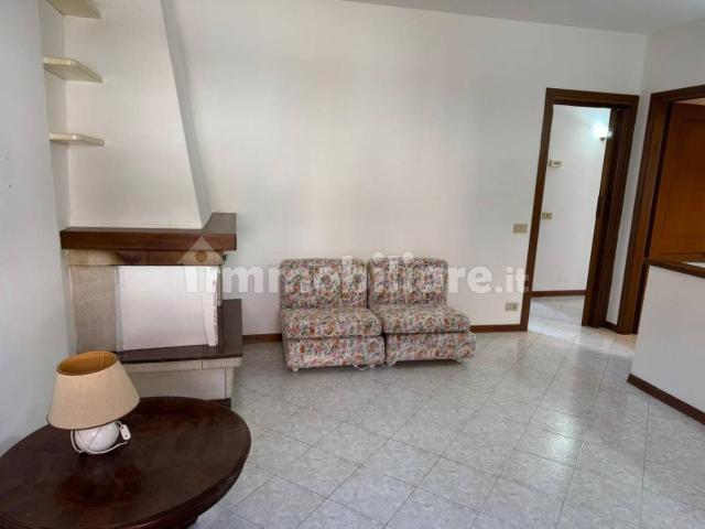 Trilocale buono stato, piano rialzato, Centro, Sovicille