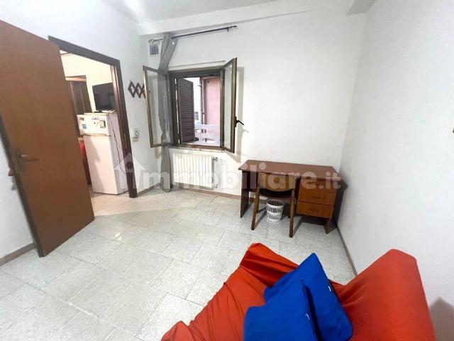 Trilocale buono stato, piano terra, Catanzaro Lido, Catanzaro