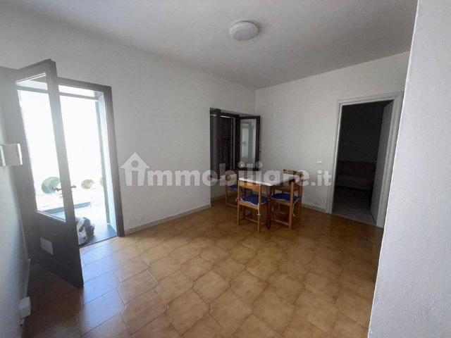 Trilocale buono stato, piano terra, Centro, Diano Marina