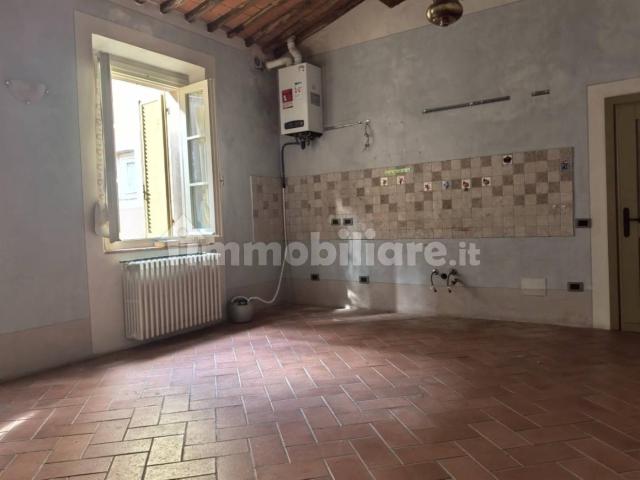 Trilocale buono stato, primo piano, Centro, Buti