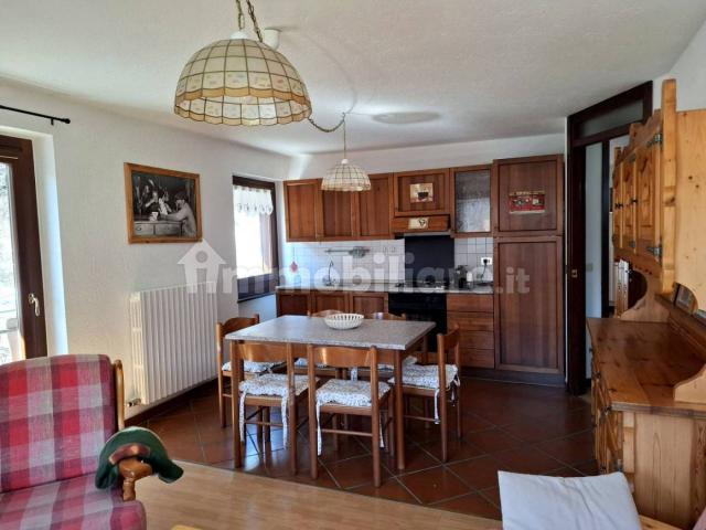 Trilocale buono stato, primo piano, Centro, Courmayeur