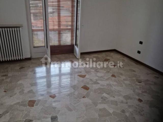 Trilocale buono stato, primo piano, Cuasso Al Piano, Cuasso al Monte