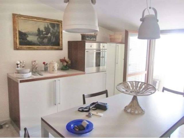Trilocale buono stato, quarto piano, Centro, Guglionesi