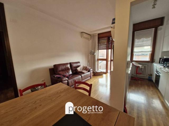 Trilocale buono stato, quarto piano, Centro Storico, Vicenza