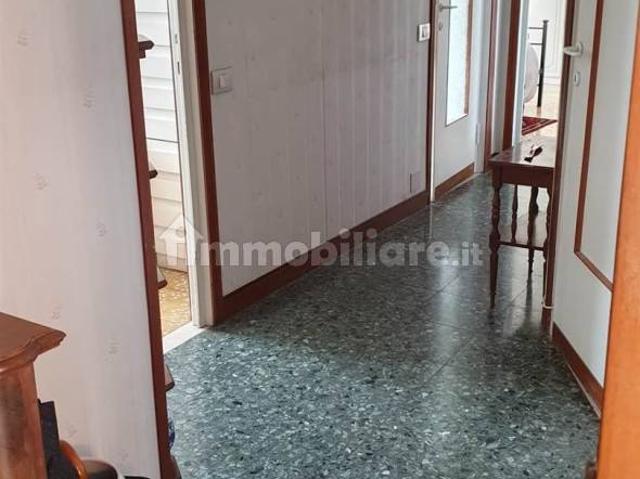 Trilocale buono stato, quinto piano, Ponte Rosso, Le Braide, Campoferro, Voghera