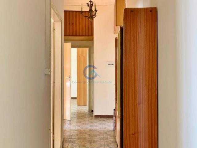 Trilocale buono stato, terzo piano, Centro Storico, Catanzaro