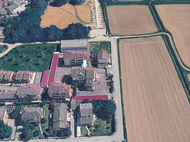 Trilocale da ristrutturare a Massalengo