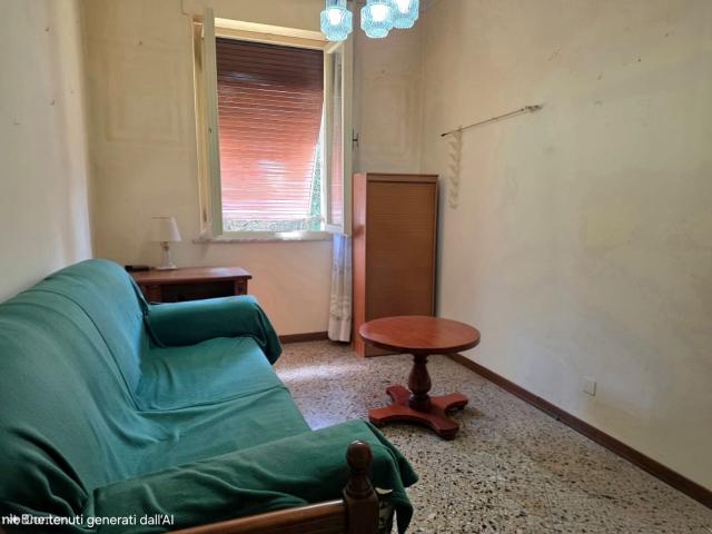 Trilocale da ristrutturare a Arezzo