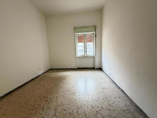 Trilocale da ristrutturare a Palma Campania