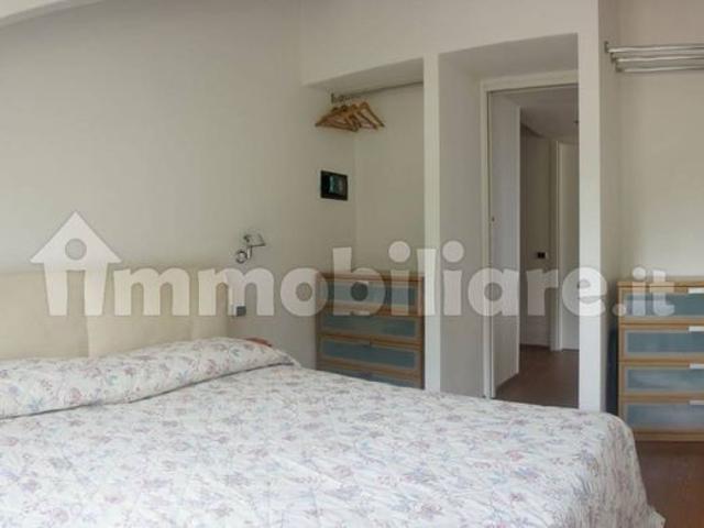 Trilocale frazione Bonzeno 33A, Centro, Bellano