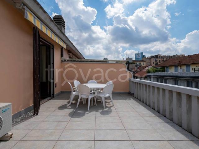Trilocale in affitto a Milano via Niccolò Copernico, 22, Centrale
