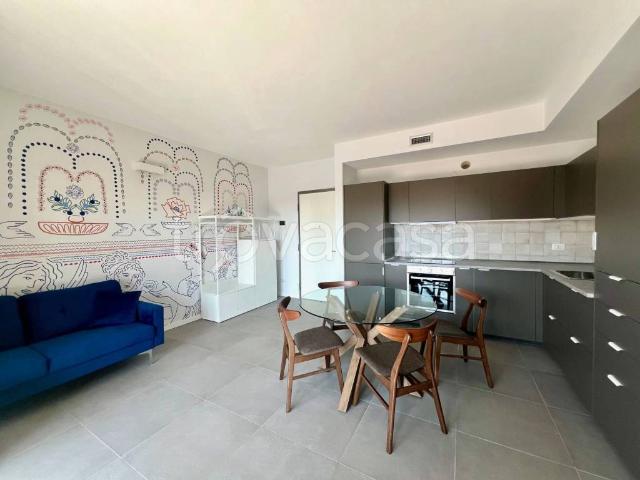 Trilocale in affitto a Milano via Socrate, 64, Villa San Giovanni