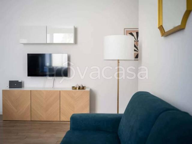 Trilocale in affitto a Milano via Piacenza, Porta Romana Medaglie d'Oro