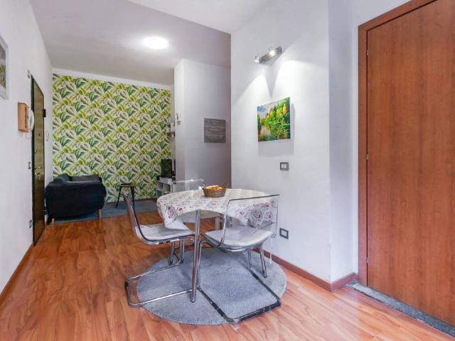 Trilocale in affitto a Milano via Pietro Nenni, 3, Quartiere Adriano