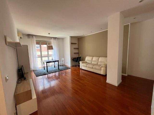 Trilocale in affitto a Milano viale Daniele Ranzoni 17, De Angeli