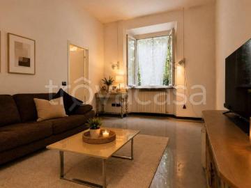 Trilocale in affitto a Milano corso Porta Romana 85, Quadronno Crocetta