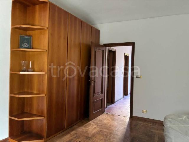 Trilocale in affitto a Moncalieri via Trento, 12, San Pietro