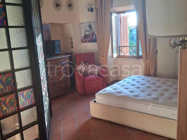 Trilocale in affitto a Montefiascone via Poggetto
