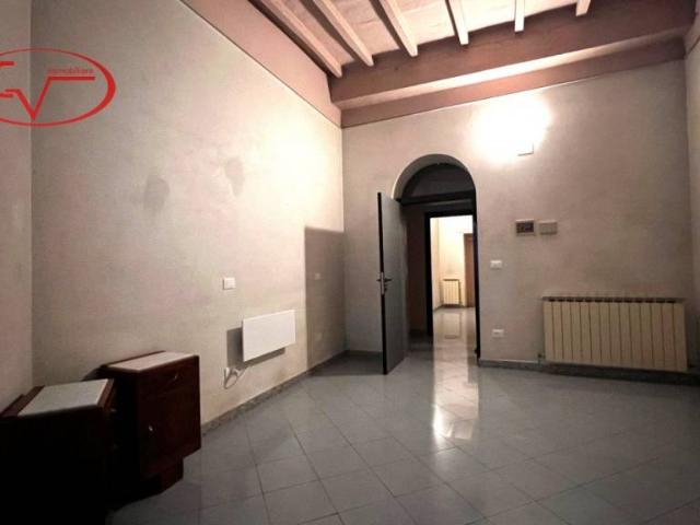 Trilocale in affitto a Montevarchi via Roma