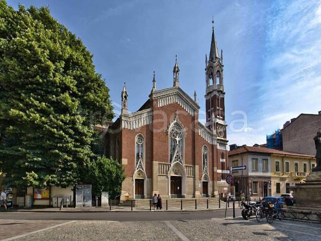 Trilocale in affitto a Monza via dei Mille, 1, Centro Storico