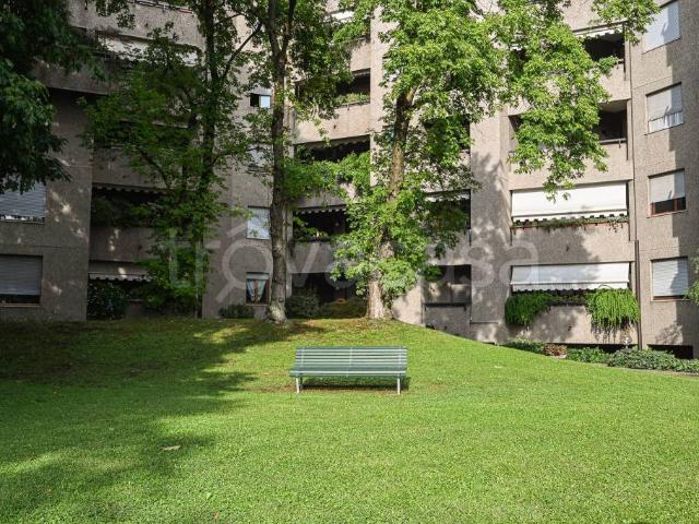 Trilocale in affitto a Monza via Puglia, 15, San Giuseppe