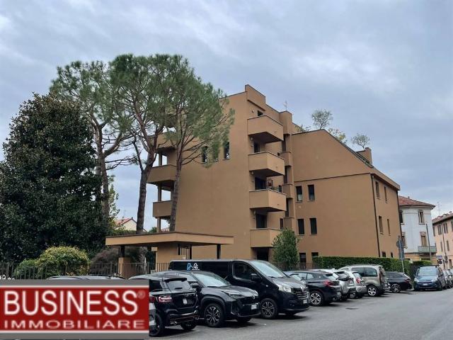 Trilocale in affitto a Monza via Sirtori, 12, San Biagio
