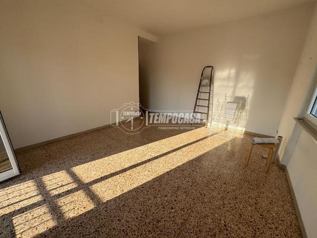 Trilocale in Affitto a Baranzate