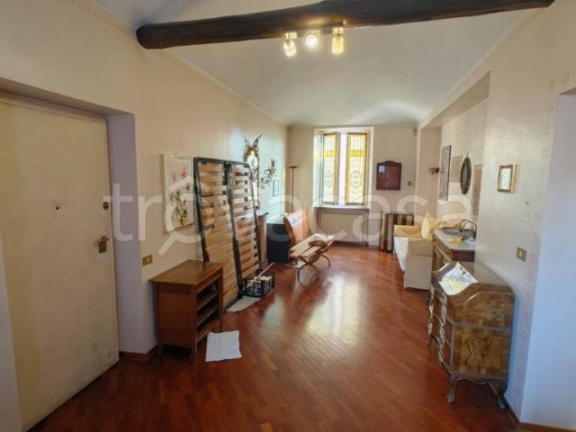 Trilocale in affitto a Biella