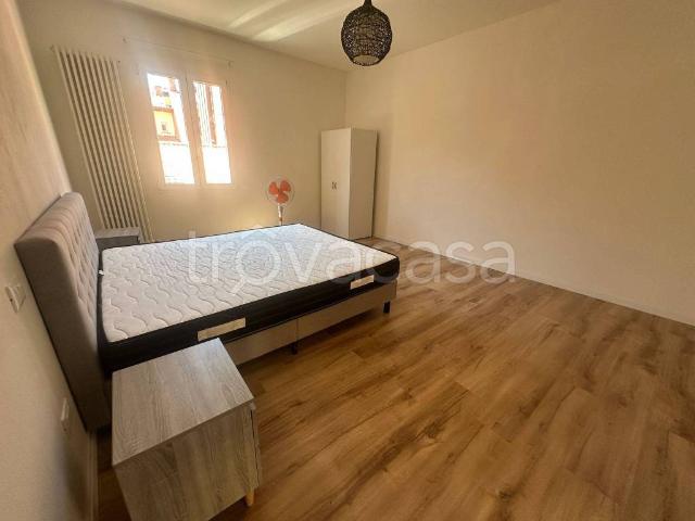 Trilocale in affitto a Bologna via Augusto Righi, 3, Centro Storico
