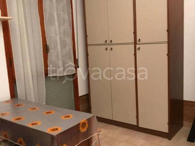 Trilocale in affitto a Bologna via degli Orti, Savena
