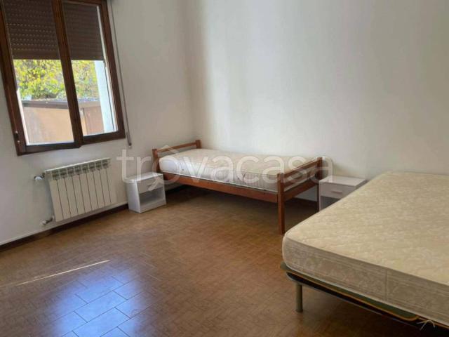 Trilocale in affitto a Bologna via dei Lamponi, Murri