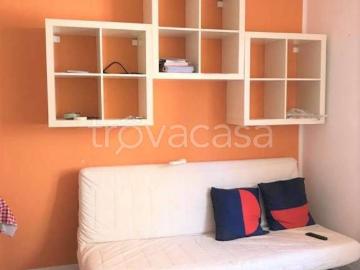 Trilocale in affitto a Bologna via Fornasini, Bolognina