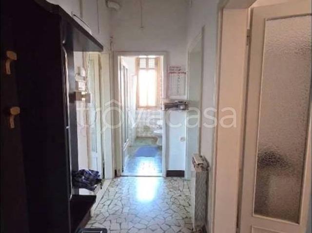 Trilocale in affitto a Bologna via Stefano Bottari, 3, San Donato