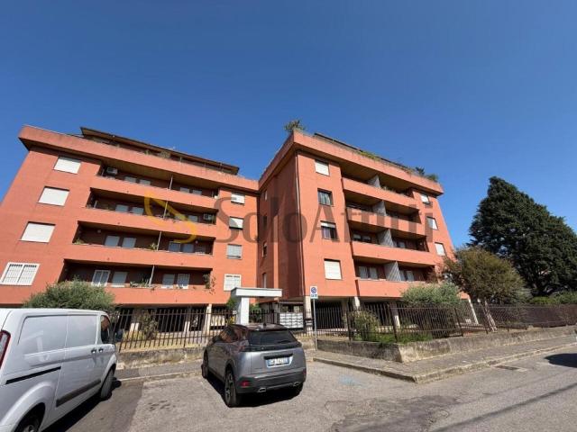 Trilocale in affitto a Bovisio Masciago via Bellini