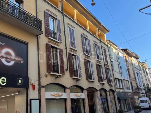 Trilocale in affitto a Brescia corso Magenta, 23B, Magenta Arnaldo
