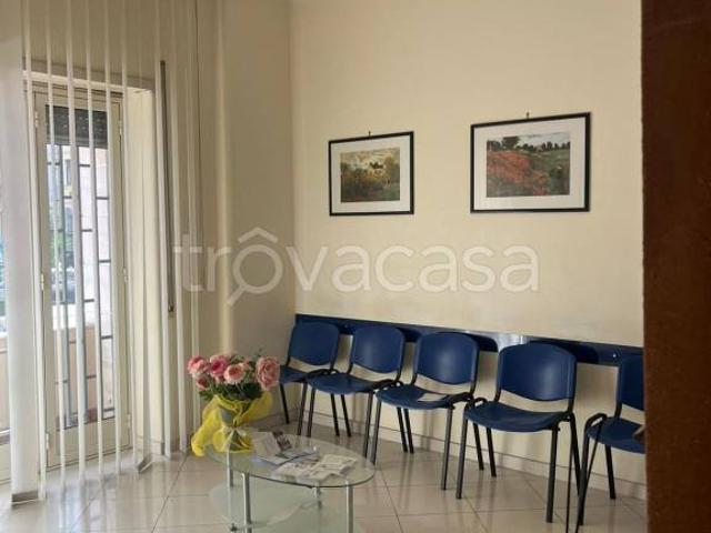 Trilocale in affitto a Catania, Corso Italia Europa